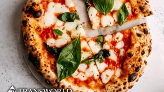 Ristorante & Pizzeria - Its Little Italy on the corner 