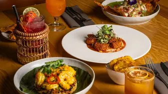 Established High-Volume American Restaurant & Bar on Busy South Shore