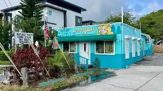 Oldest Neighborhood Dive Bar with Real Estate in South St. Pete