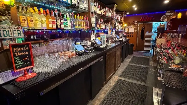Bar Bar
