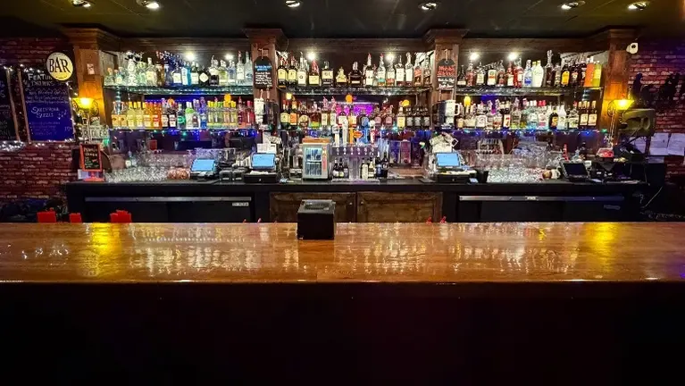 Bar Bar