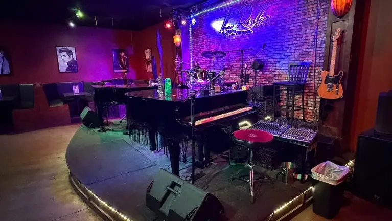 Stage Stage