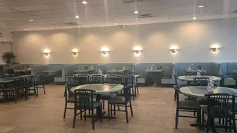 Thriving Thai Restaurant on prime Rochester Hills next to Krogers
