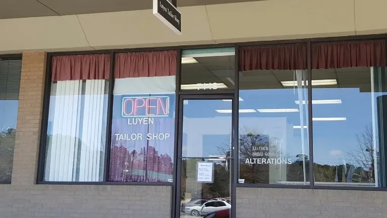 Established tailor business for 40 years Established tailor business for 40 years