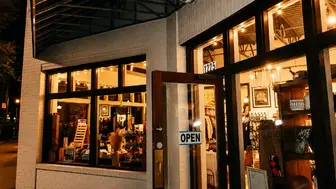 Award-Winning Charlotte Retail & Gifting Brand | Profitable, Scalable