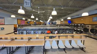 Laundry with 6000 sf building