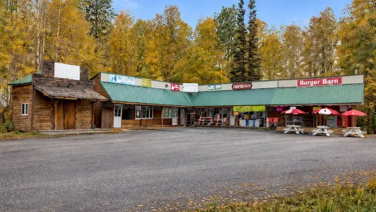Frontier Gifts + Strip Mall Frontier Gifts + Strip Mall