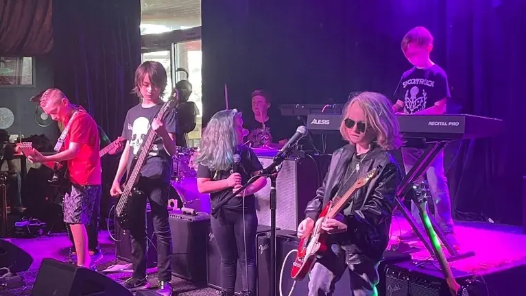 Students Perform At The Show
