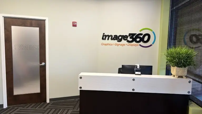 Lobby - Reception Desk