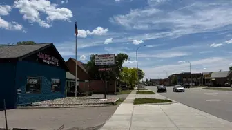 listing-image