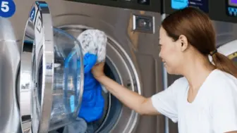 Absentee Western Nassau County Card Laundromat - $140K Net