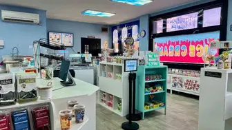 Turn-Key, Family Friendly Ice Cream Shop with Strong Community Support