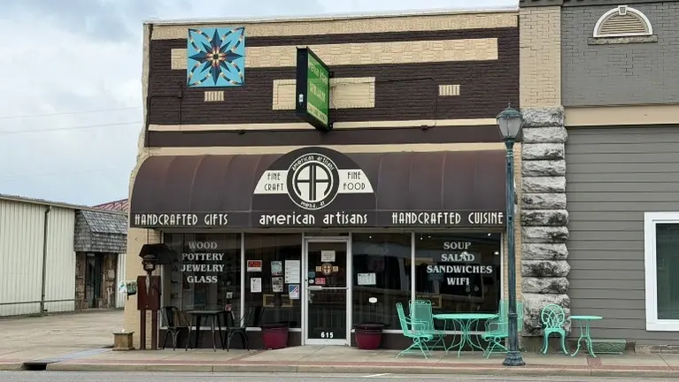 Front of Restaurant Front of Restaurant