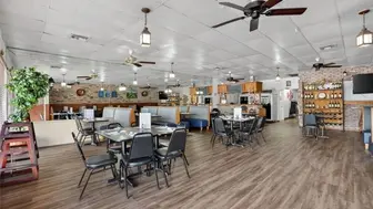 Turnkey Pompano Beach Restaurant: 21-Yr Owner Retiring! 60 Seats, 9ft