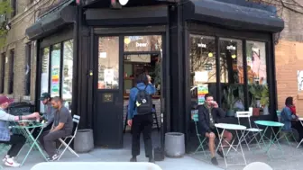 Coffee shop, bar (beer and wine), small restaurant