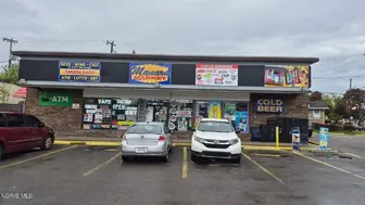 Thriving convenience store available