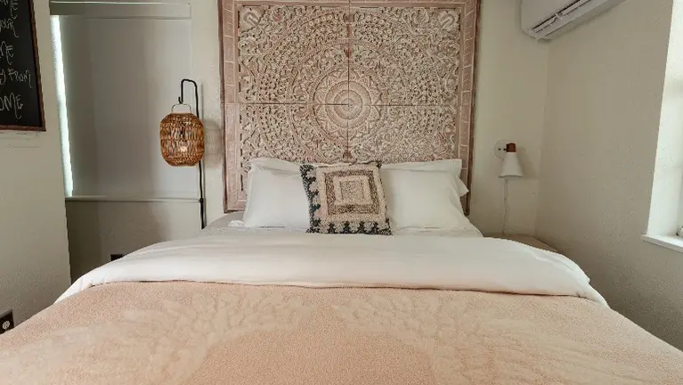 Room #9 Room #9