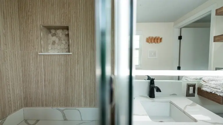 Room #12 Room #12