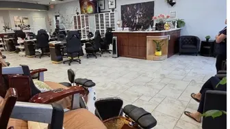 Turnkey Nail Salon – Fully Equipped & Ready to Operate