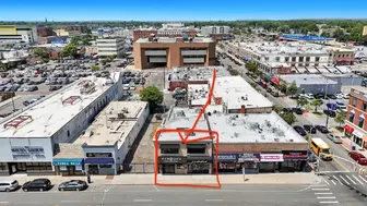 Rare 2-Floor Restaurant & Bar With2 LiquorLicenses Only 1 in the Area