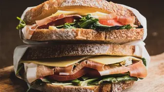 Fully Equipped Sandwich Shop in Prime Lakewood Location