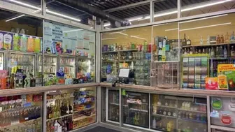 Long-Established Neighborhood Liquor, Tobacco & Convenience Store!