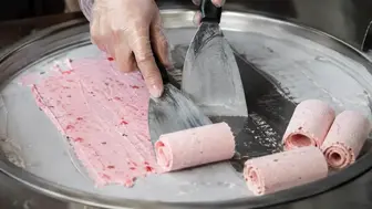 Turnkey Ice Cream & Dessert Shop - Prime Arlington Location