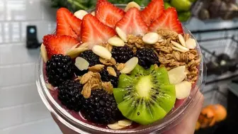 Raw Juices, Smoothies, Acai Bowls & More Prime Location!