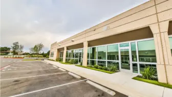 listing-image