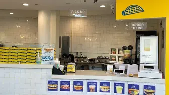 Prime Corner Location in Downtown Evanston (Northwestern University)