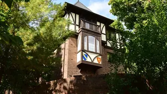 listing-image