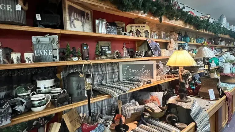 Lamps, Ceramics, placemats, napkins, and table runners