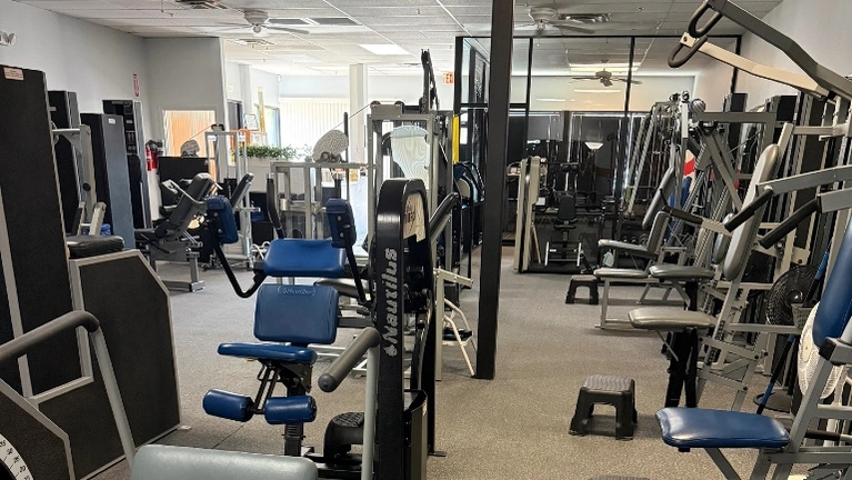 Over 20 machines Over 20 machines