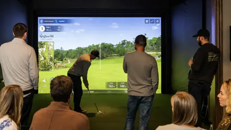 Membership-based business featuring self-serve golf simulators. Recurring revenue. Membership-based business featuring self-serve golf simulators. Recurring revenue.