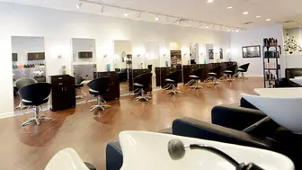 Turnkey Salon Business with Strong Growth Potential
