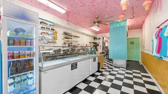 Profitable Turnkey Ice Cream Shop, Pinellas County, FL