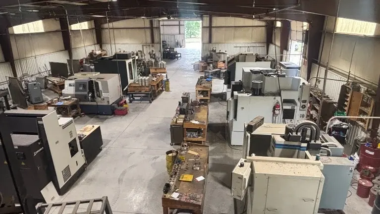 Machine shop area Machine shop area