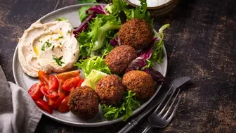 Middle Eastern Restaurant & Bar With Beautiful Interior