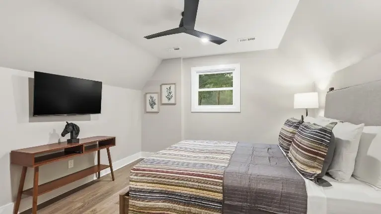 The second floor offers comfortable, well-appointed bedrooms designed to give every guest a restful place to unwind. The second floor offers comfortable, well-appointed bedrooms designed to give every guest a restful place to unwind.