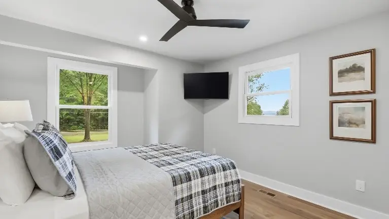 The second floor offers comfortable, well-appointed bedrooms designed to give every guest a restful place to unwind. The second floor offers comfortable, well-appointed bedrooms designed to give every guest a restful place to unwind.