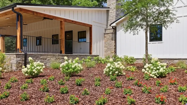 The event and restaurant space's expansive front porch offers a striking outdoor setting, perfect for dinners, weddings, and gatherings of all kinds. The event and restaurant space's expansive front porch offers a striking outdoor setting, perfect for dinners, weddings, and gatherings of all kinds.