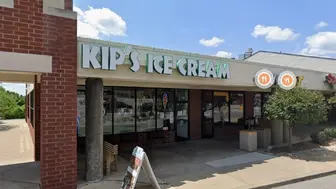 Thriving Well Known Independent Retail Homemade Ice Cream Shop