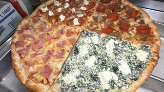 Classic Queens Pizzeria with 40+ Years of History