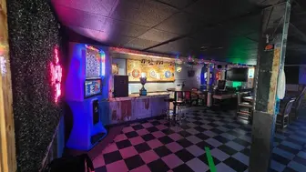 Take Off Tavern & Bar