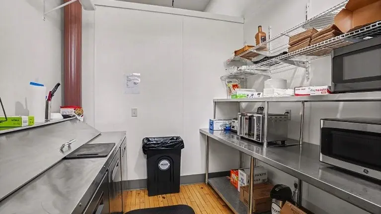 Breakfast & Lunch Food Prep Station Breakfast & Lunch Food Prep Station
