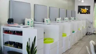 Modern Turn-Key Salon in Prime Thousand Oaks Location