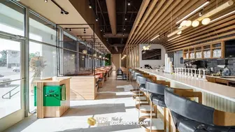 Vietnamese restaurant in the heart of Bellaire for sale.