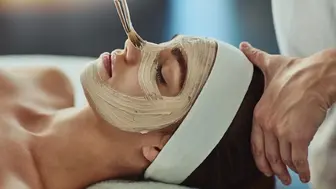 Turnkey Spa with 4.9 Stars, Loyal Membership Base & Med Spa Upside