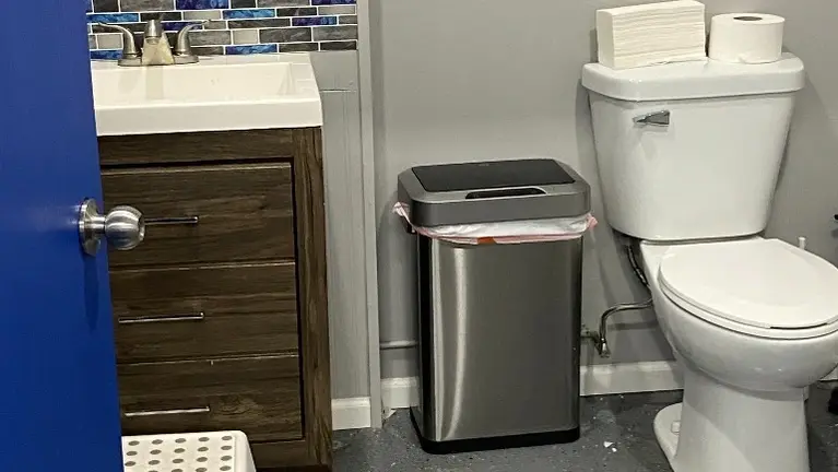 2 Bathrooms 2 Bathrooms