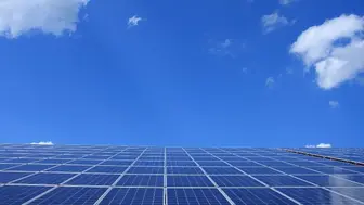 Established proftable solar energy and storage provider for